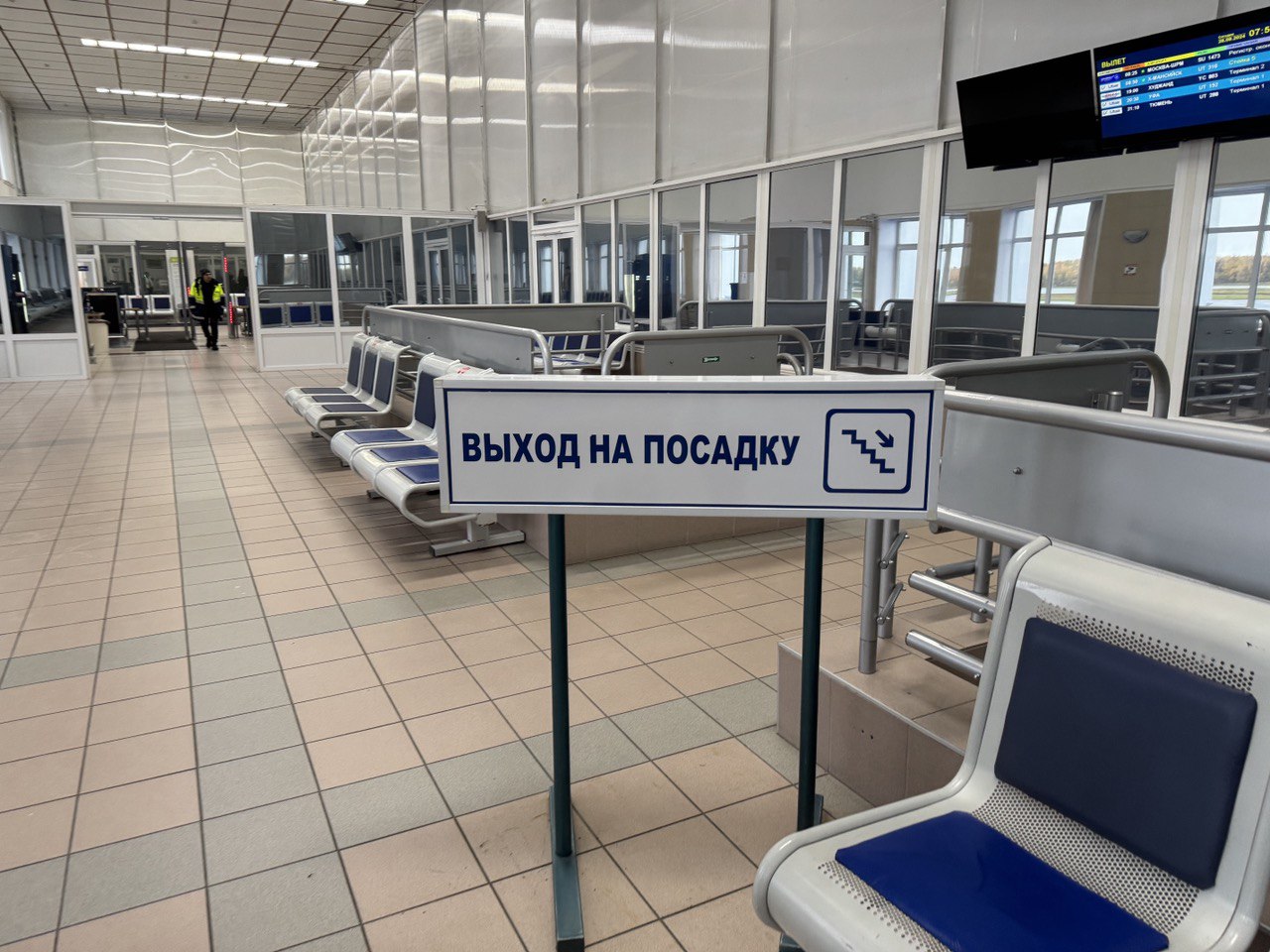 5224640412516477224 (1).jpg